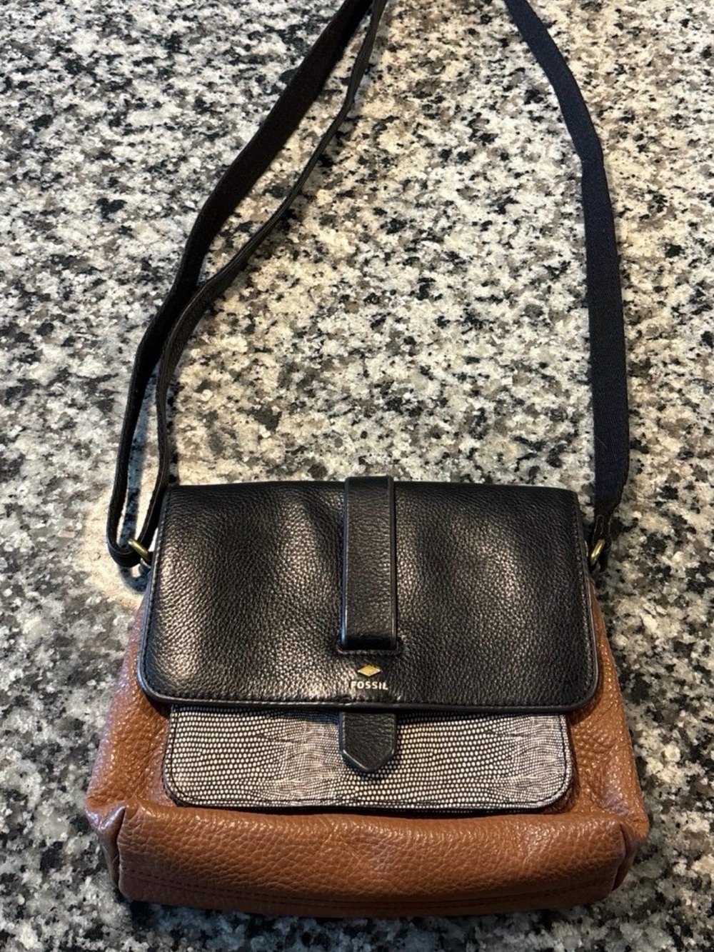 Fossil Kinley Black & Tan Leather Crossbody Purse